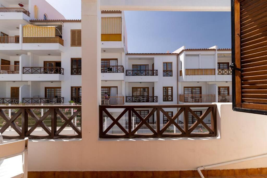 Apartamento Con 2 Terrazas En Los Cristianos Los Cristianos  Exterior photo